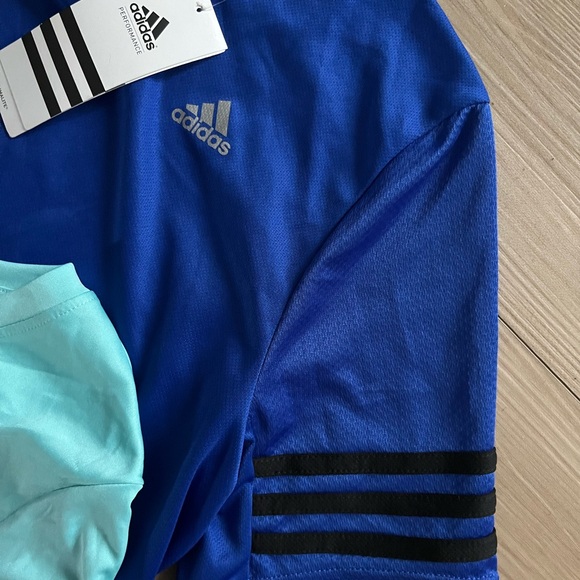 Work Out Tees 🤸 - Picture 3 of 4